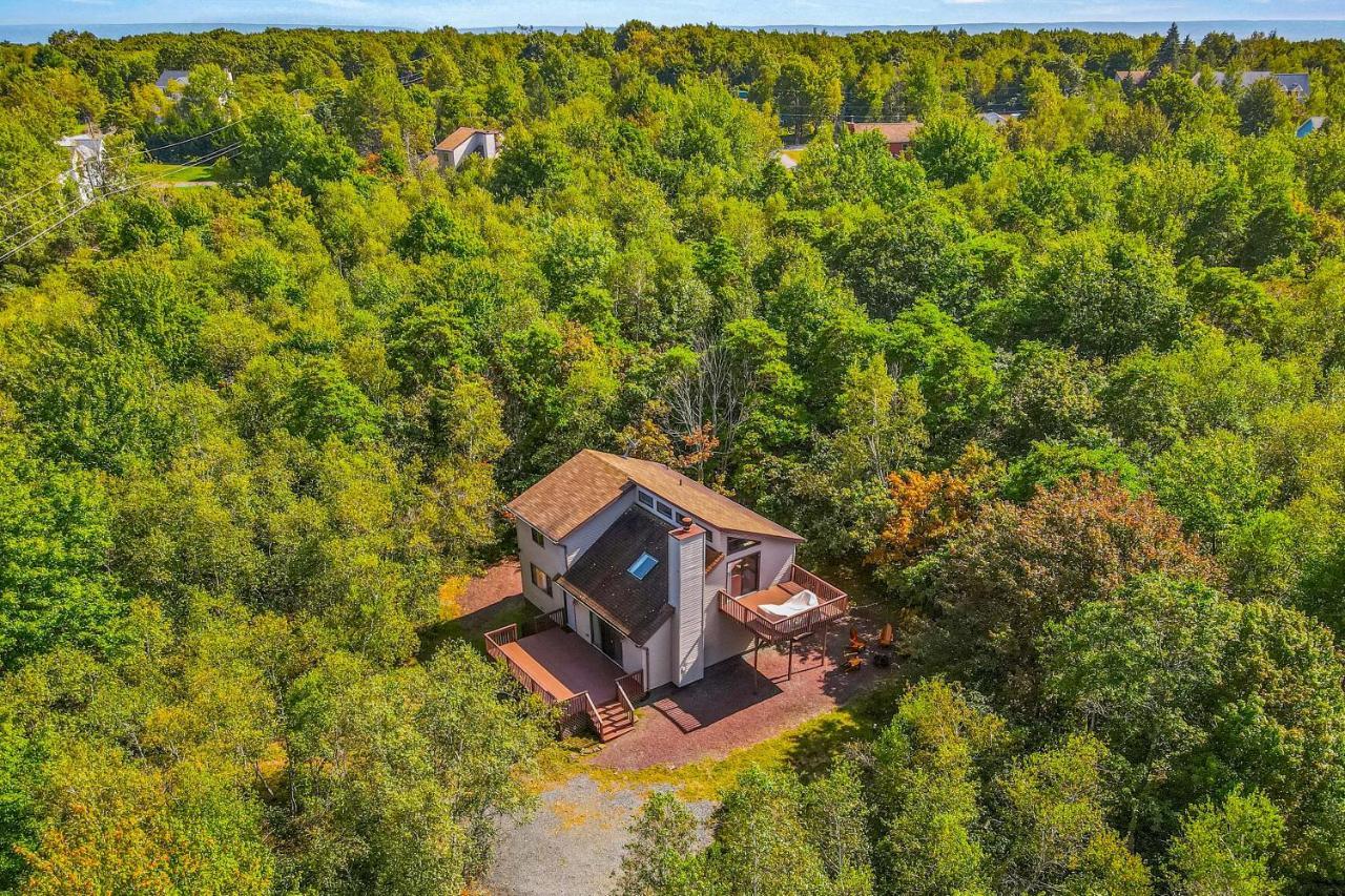 Вилла House In The Woods Albrightsville Экстерьер фото
