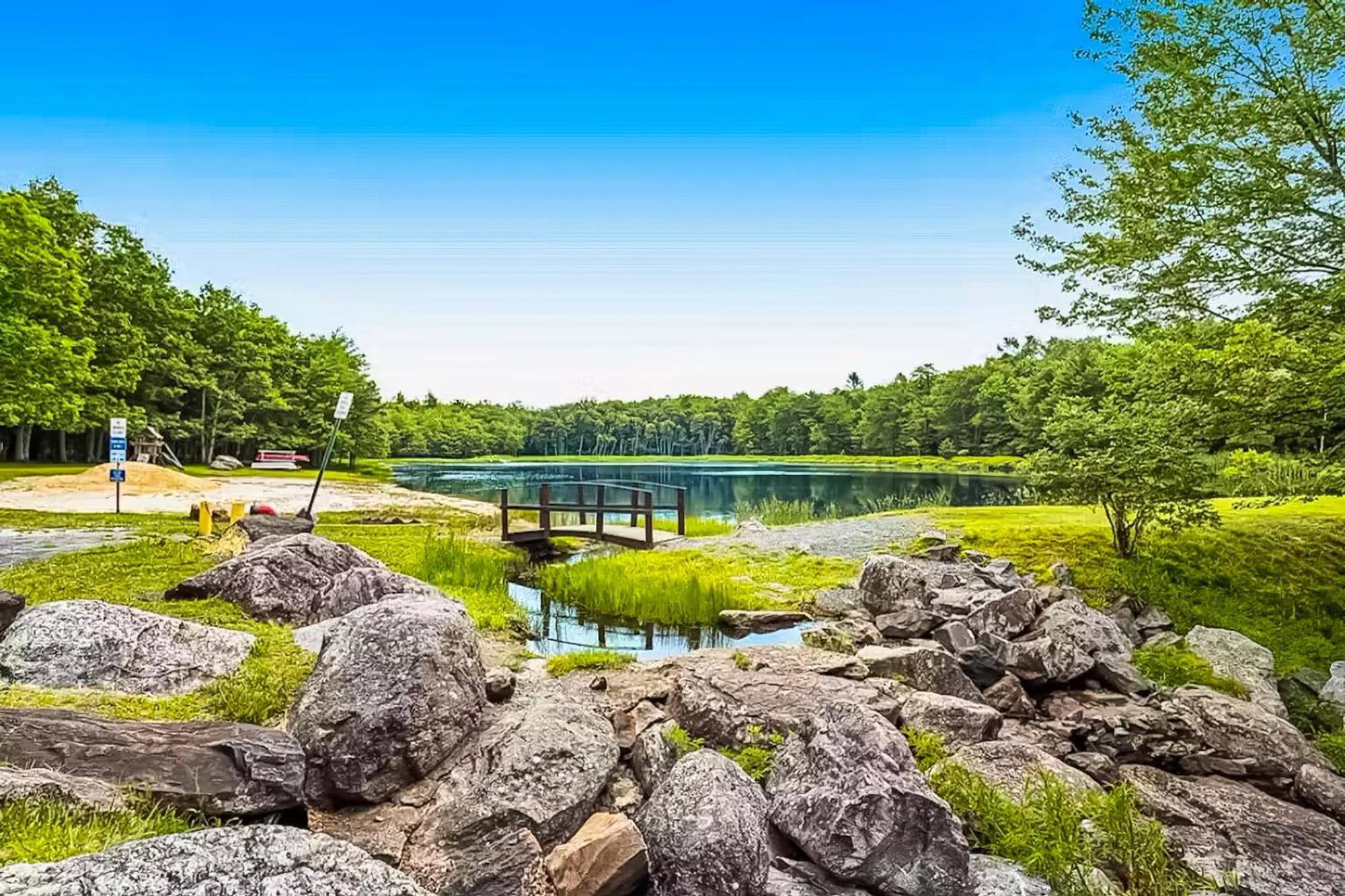 Вилла House In The Woods Albrightsville Экстерьер фото